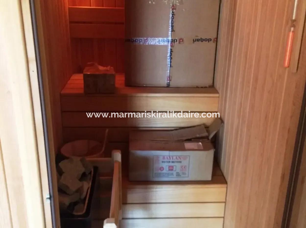 10 Schlafzimmer 2 Mit Pool Im Zentrum Von Marmaris.2500M2 Grundstück Zum Verkauf In Unserer Anlage.