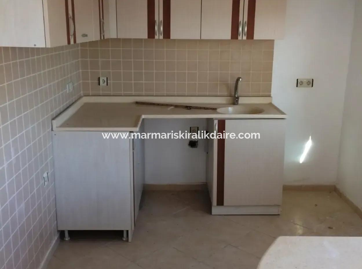 10 Schlafzimmer 2 Mit Pool Im Zentrum Von Marmaris.2500M2 Grundstück Zum Verkauf In Unserer Anlage.