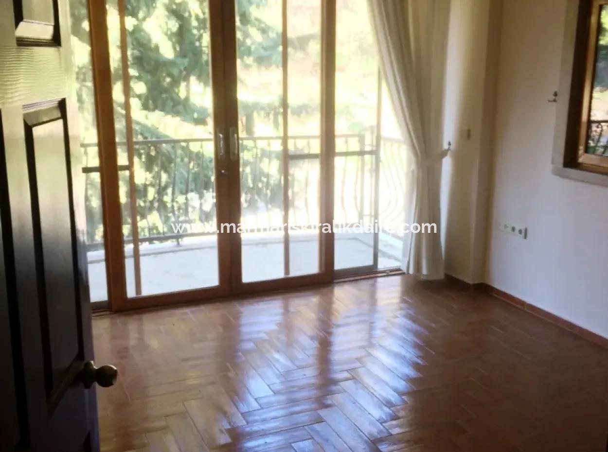 10 Schlafzimmer 2 Mit Pool Im Zentrum Von Marmaris.2500M2 Grundstück Zum Verkauf In Unserer Anlage.