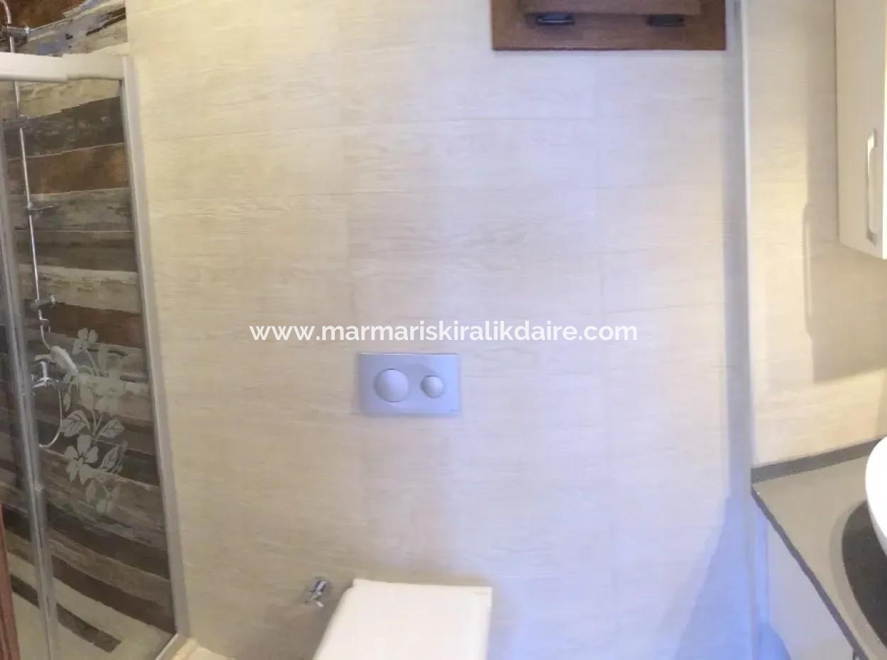 Marmaris Armutalan, Freistehende Villa Für Verkauf, 4 Zimmer, 1 Wohnzimmer, Zweibettzimmer Mit Garten