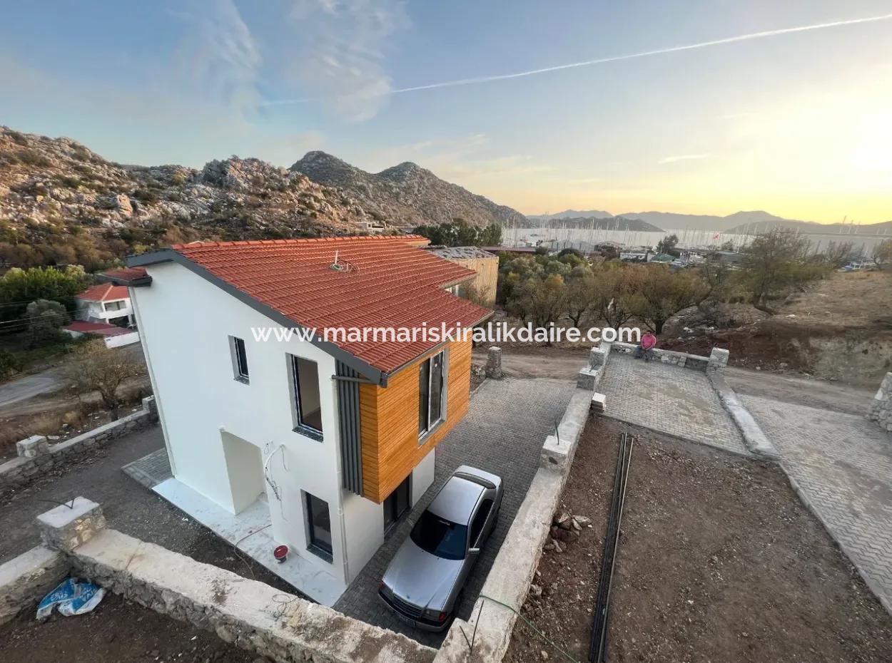 Villa Zum Verkauf In Marmaris Bozburun Nachbarschaft Mit Meerblick, Freistehendem Garten, Parkplatz