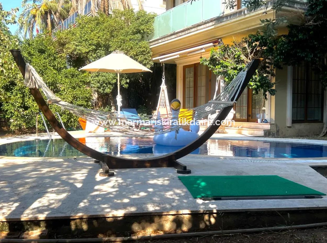 900M2 Landanteil Verfügbar In Marmaris Armutalan Gebiet, 4 Zimmer, 2 Wohnzimmer, 5 Badezimmer, 450M2 Villa Zum Verkauf