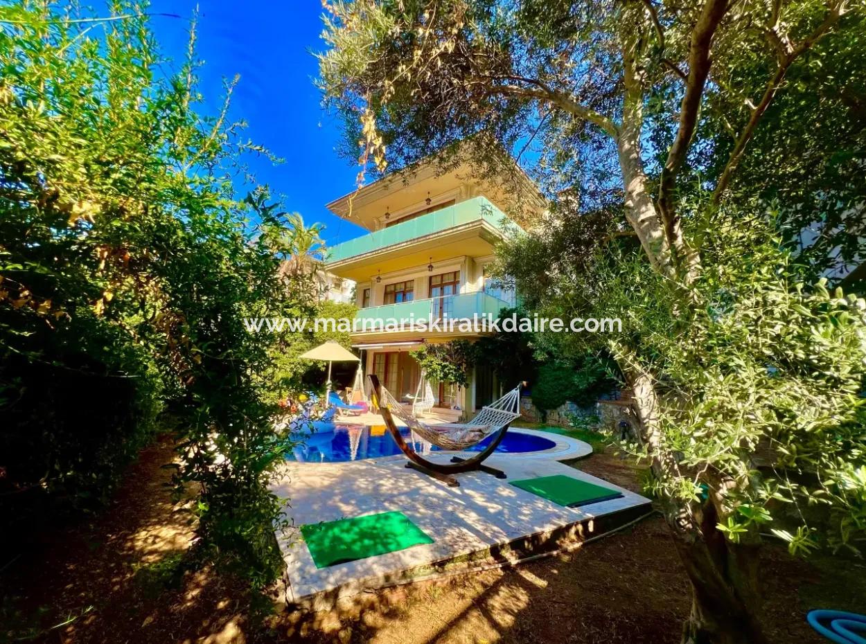 900M2 Landanteil Verfügbar In Marmaris Armutalan Gebiet, 4 Zimmer, 2 Wohnzimmer, 5 Badezimmer, 450M2 Villa Zum Verkauf