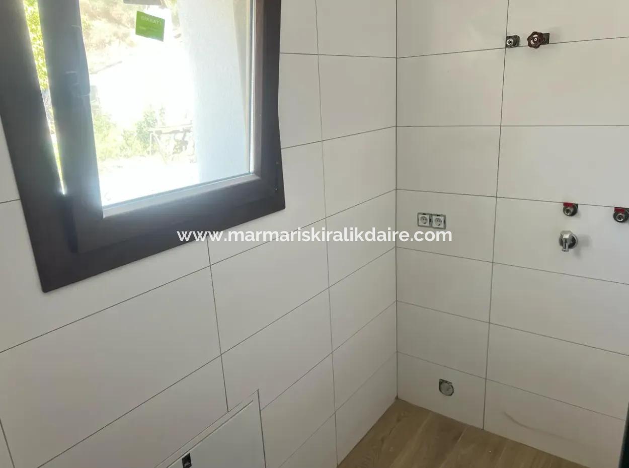 Herrlicher Blick Auf Die Natur Freistehender Garten Mit Parkplatz, Pool Mit Swimmingpool, 3 Zimmer, 4 Bäder, Ultra-Luxusvilla Zum Verkauf, 3 Etagen Auf Einem 500M2 Großen Grundstück