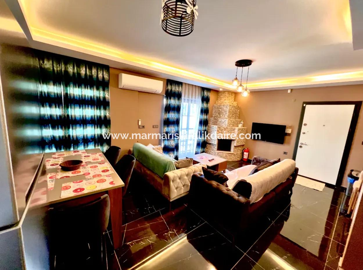 Villa Zu Verkaufen In Marmaris Çetibeli Mit 3 Swimmingpools Und Kinderbecken Und Hausmeisterhaus Auf 780M2 Grundstück