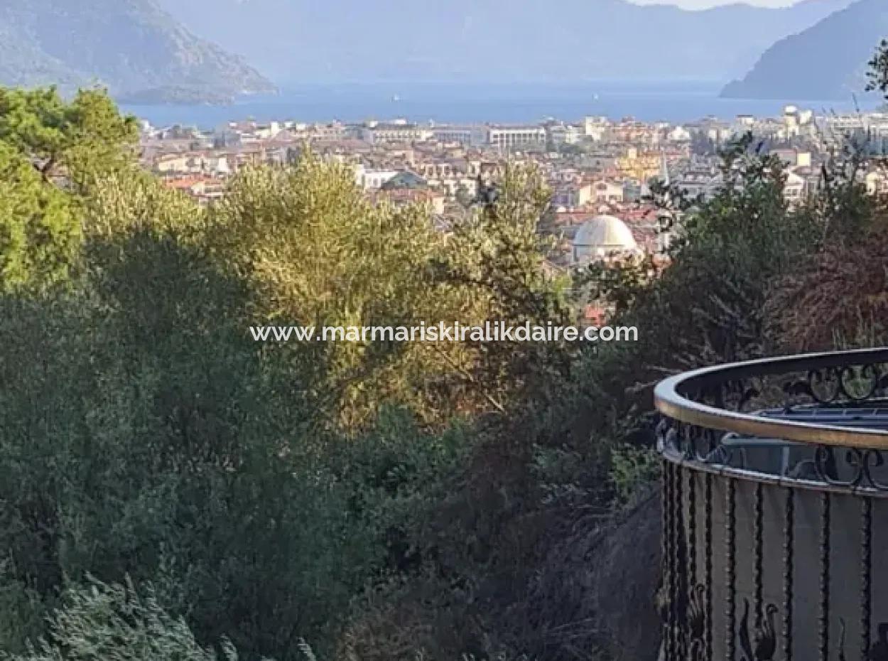 Villa Zu Verkaufen In Armutalan, Marmaris Mit Freistehendem Garten Und Pool