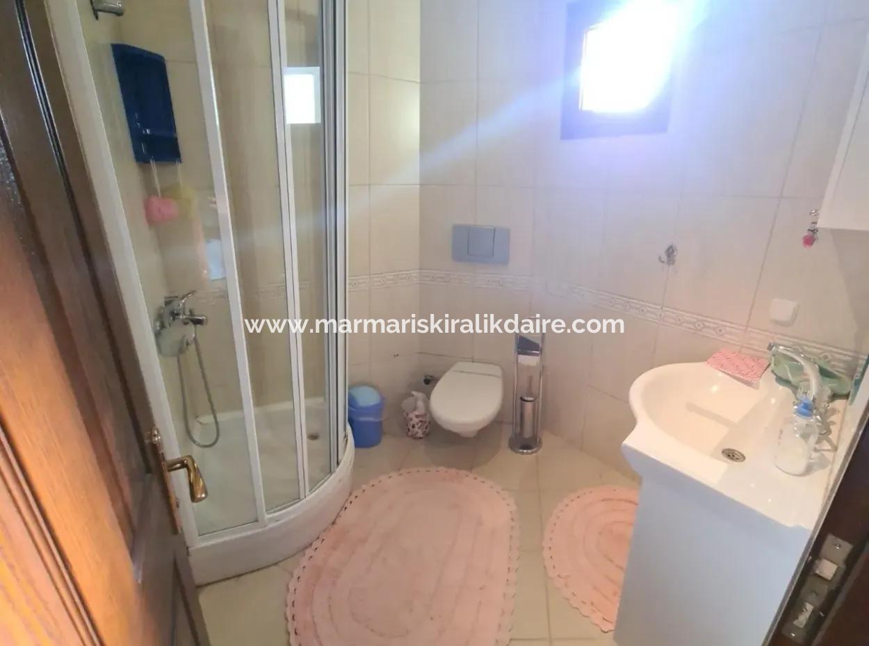 Villa Zu Verkaufen In Armutalan, Marmaris Mit Freistehendem Garten Und Pool