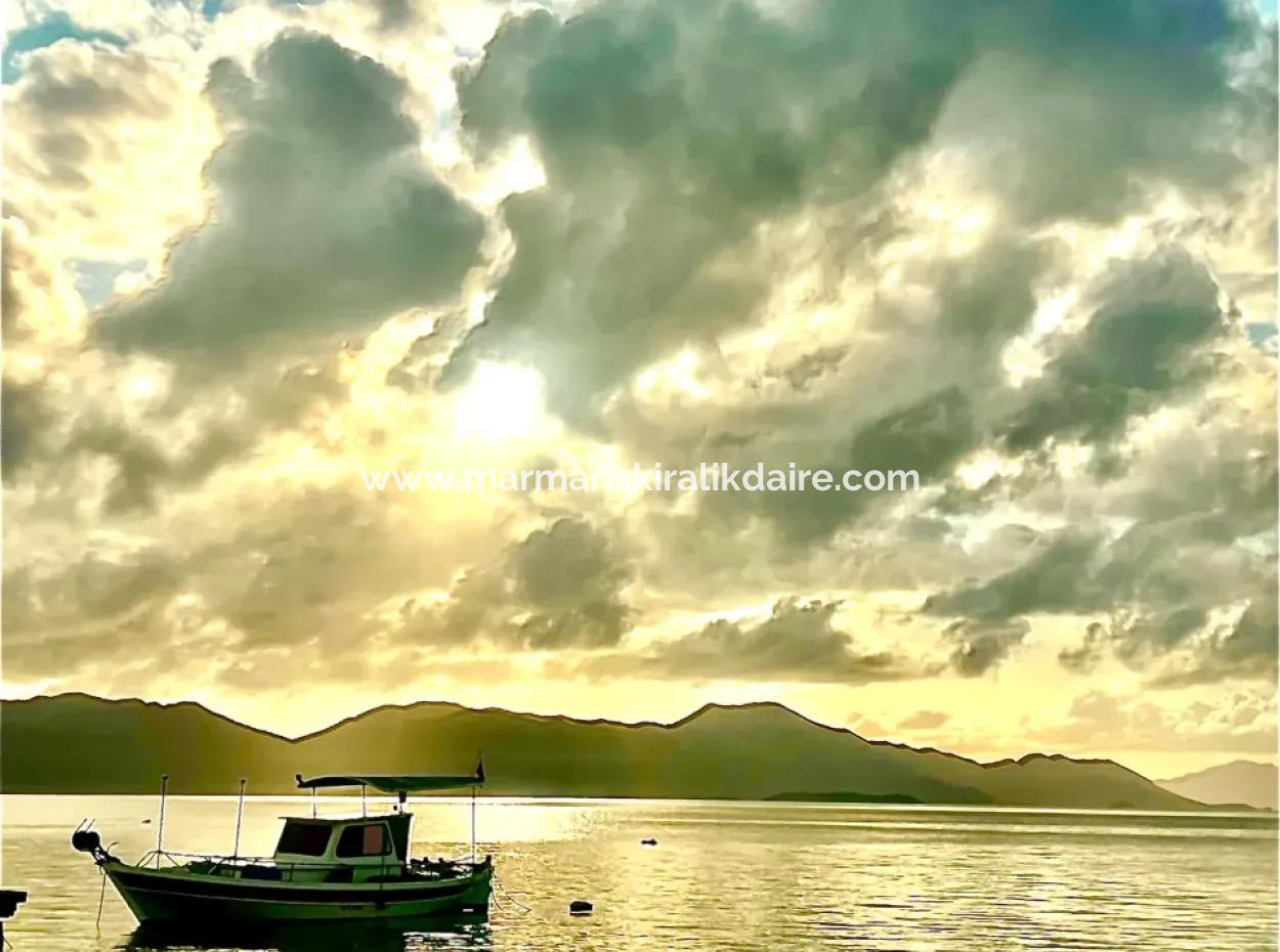 800M2 Grundstück Zum Verkauf Im Dorf Marmaris Söğüt Mit Meerblick 2 Villen Zoniert Oder Für Den Hotelbau Geeignet