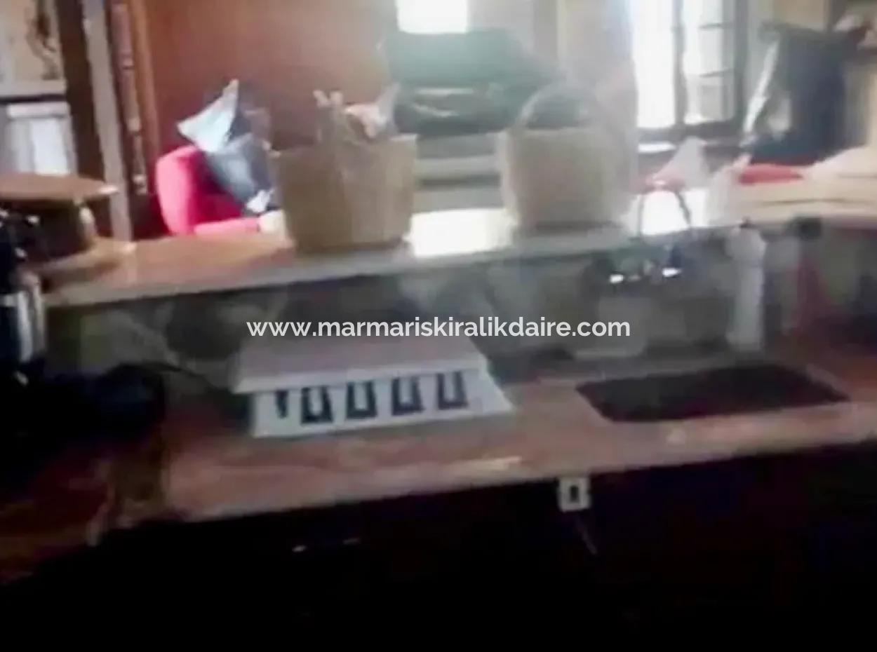 81000M2 Insel Zum Verkauf In Marmaris Region 31000M2 Eigentumsurkunde Offizieller Strom Wasser Verfügbar Herrenhaus Mit Legalem Haus Darin