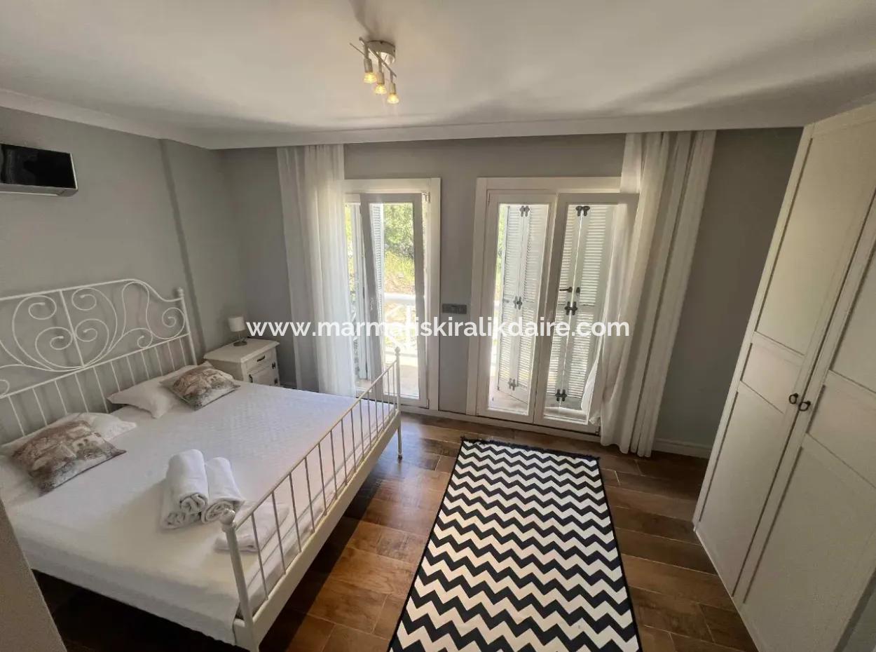 3 Zimmer 1 Wohnzimmer 140M2 2 Villen Zum Verkauf Mit Pool Mit Herrlichem Meerblick Im Viertel Selimiye Im Bezirk Marmaris