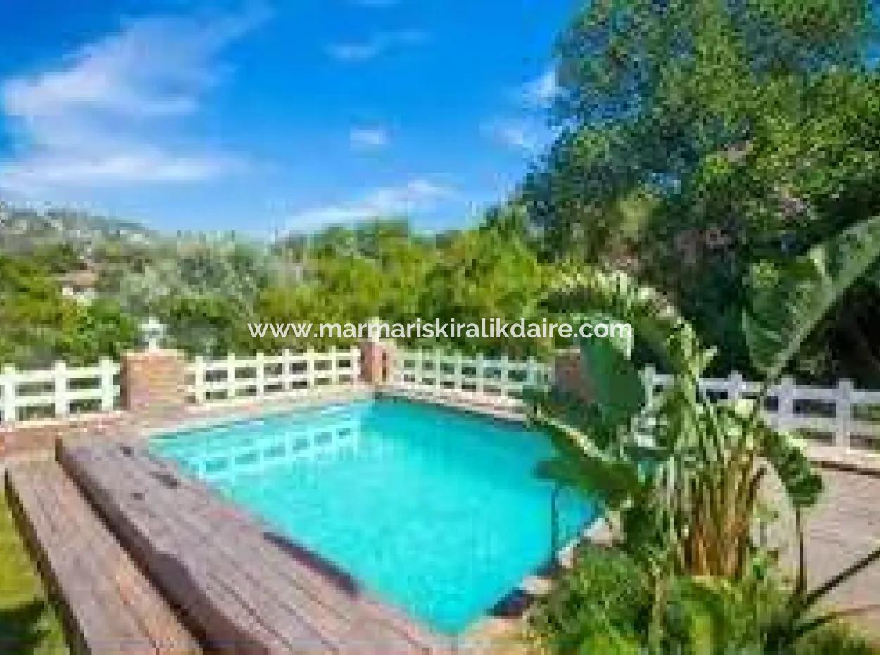 3 Zimmer 1 Wohnzimmer 140M2 2 Villen Zum Verkauf Mit Pool Mit Herrlichem Meerblick Im Viertel Selimiye Im Bezirk Marmaris