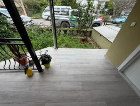 Çamdibi Viertel 2 1 Freistehende Doppelhaushaus Mit Garten Zum Verkauf