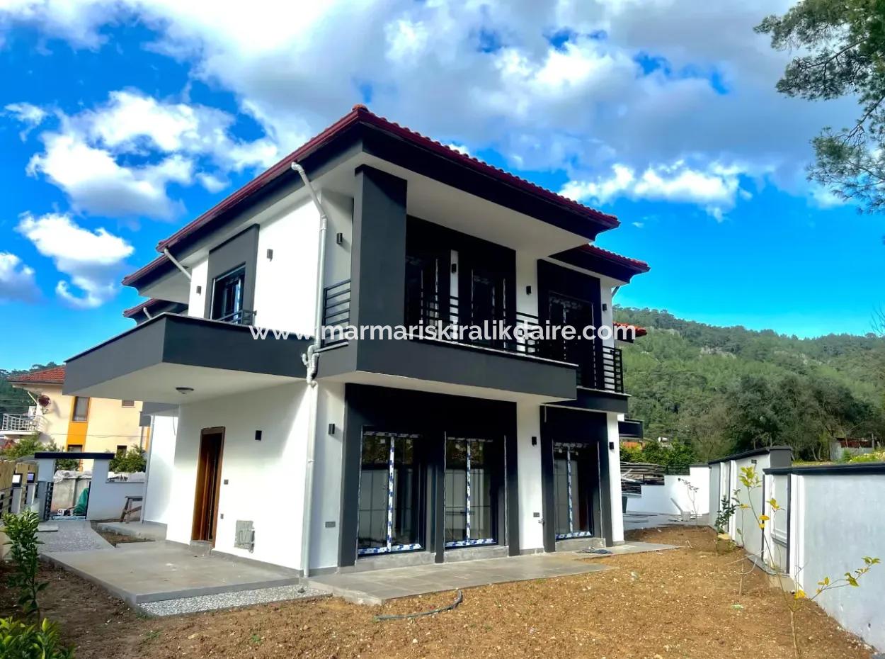 Luxury Apartment For Sale With Swimming Pool In Gökçe Neighborhood Of Ula District Of Muğla Province 2 Km To The Sea With Forest View