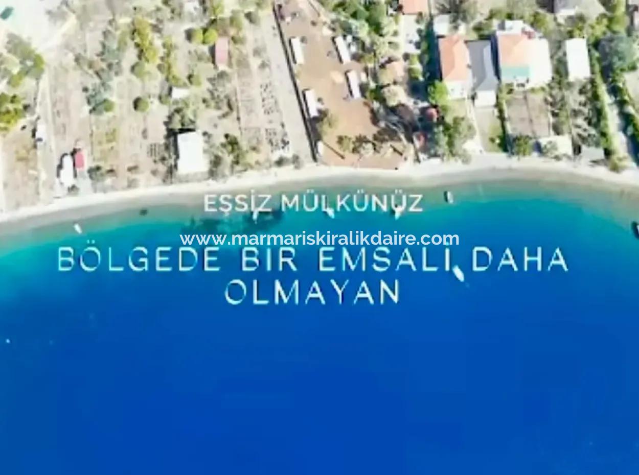 Detached House For Sale On 2000M2 Plot Of Land By The Sea In Marmaris Söğüt Neighborhood. Suitable For Tying A Boat In Front Of It.