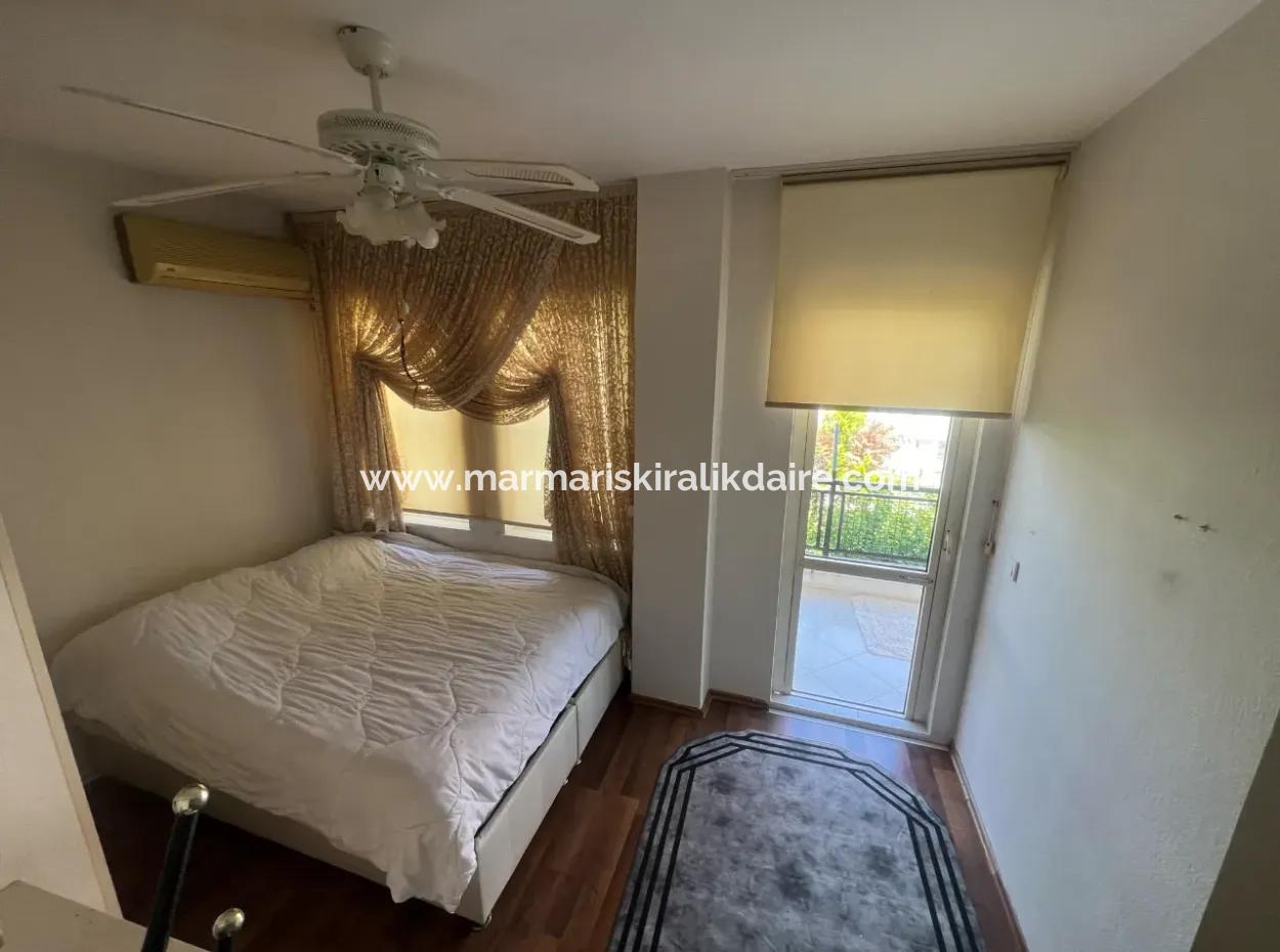 Marmaris Center 3 Rooms 1 Living Room Kitchen 140M2 Arakat Apartment For Sale Very Close To The Sea