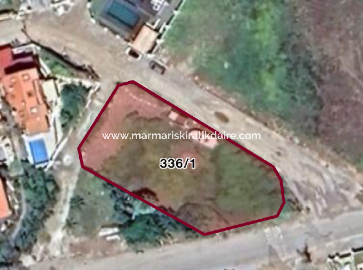 Land For Sale Of 1100 M2 Zoned In The Center Of Marmaris
