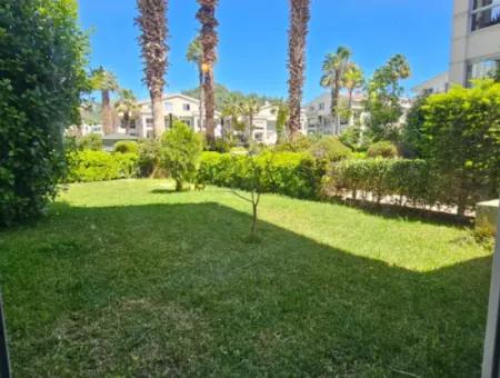 Camiavlu Neighborhood 3 1 Reverse Duplex For Sale In A Secure Site With Pool
