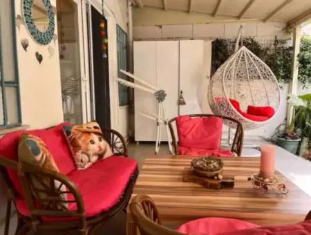 Çıldır Mahallesi 2 1 Garden Duplex Flat For Sale