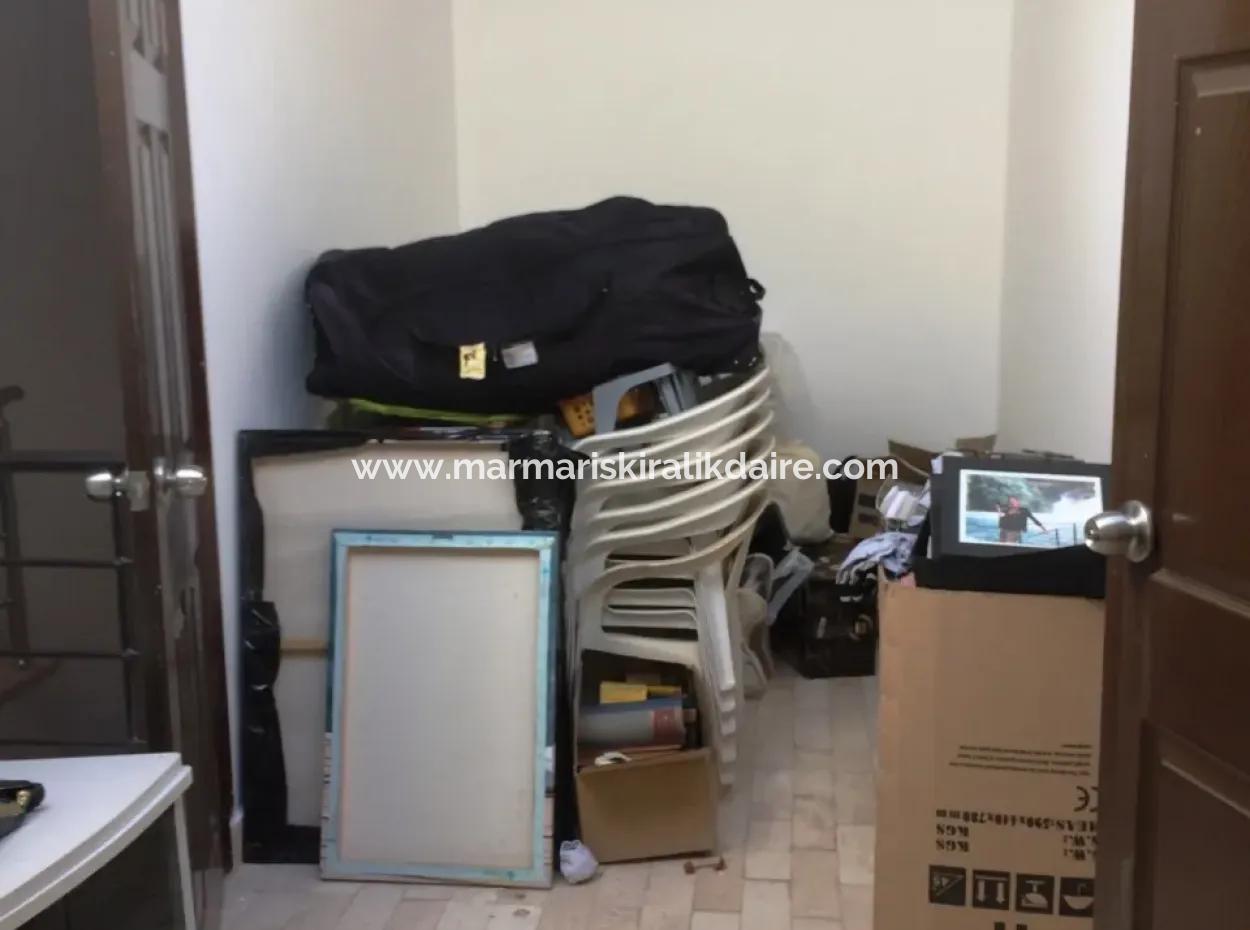 Marmaris Merkezinde 10 Odalı Havuzlu 2.500M2 Arsa İçinde Malikanemiz Satılıktır.