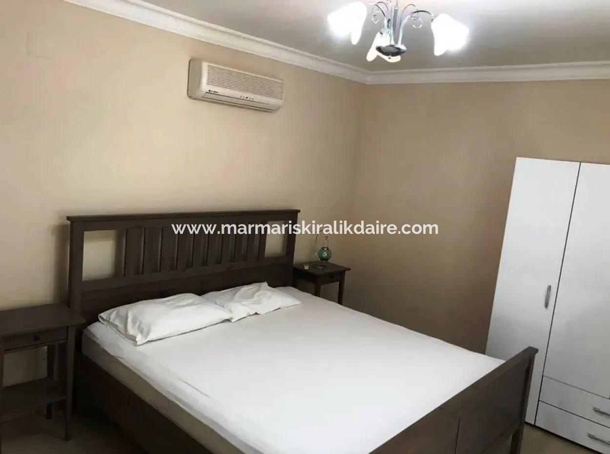 Marmaris İçmeler Yüzme Havuzlu Lüks 3 Oda 1 Salon Dubleks Daire
