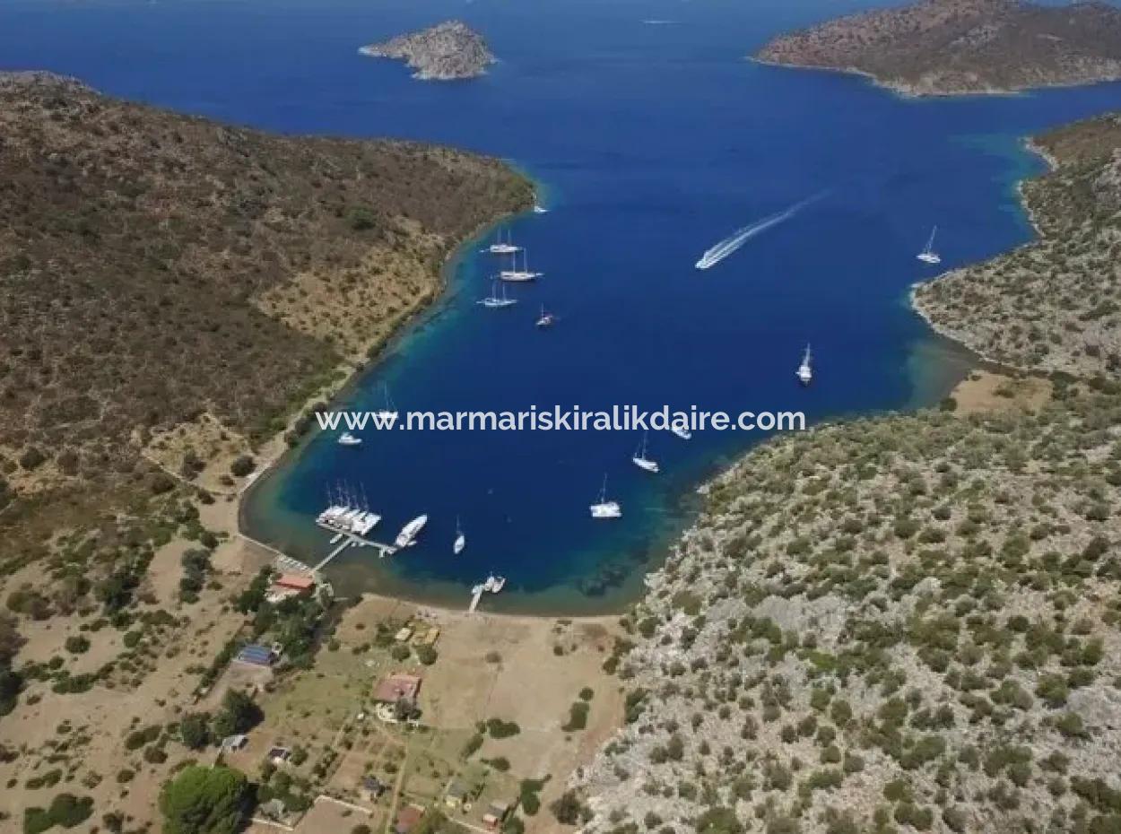 Marmaris Bozburun Koyunda Denize Sıfır 2600 M2 Yatırım İçin Uygun Arsa