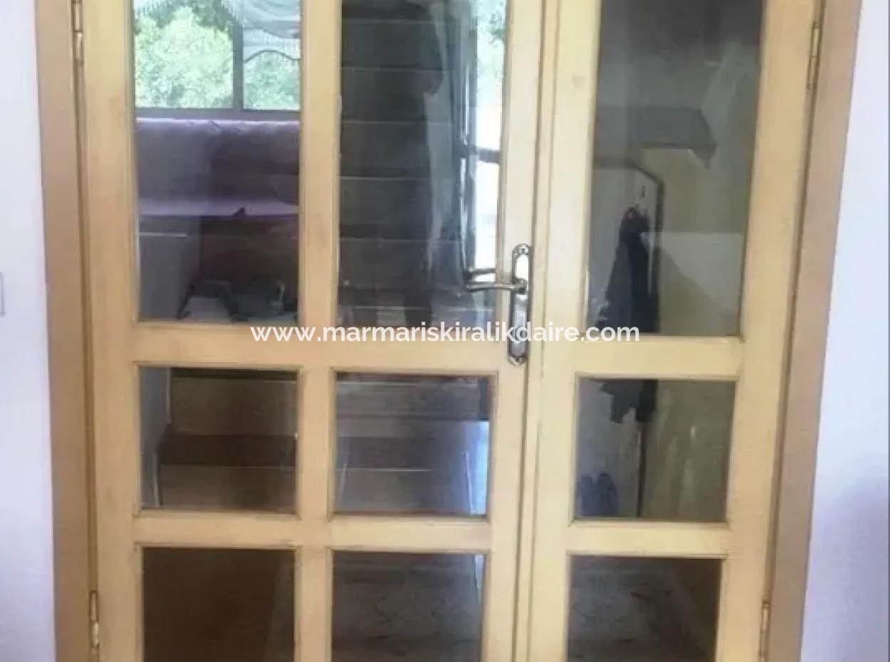 Marmaris Beldibi Mevkiinde 4 Oda 2 Salon 240 M2 Forleks Bahçeli Villa Satılık.olimpik Yüzme Havuzu Mevcuttur.