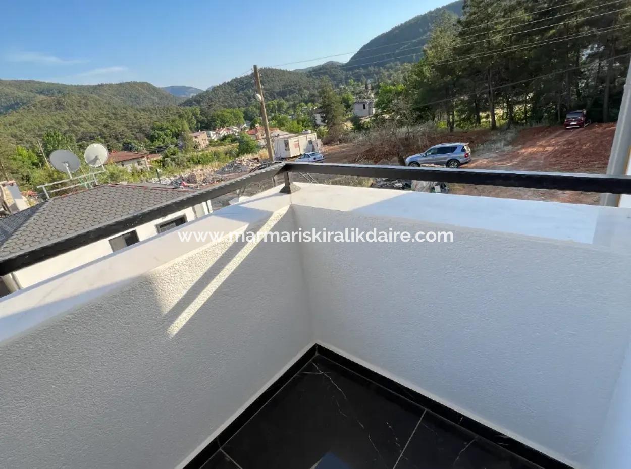 Marmaris Çetibeli Mahallesinde Tam Müstakil Yüzme Havuzlu 3 Oda 1 Salon 3 Banyo Ultra Lüks Günlük Kiralık Villa