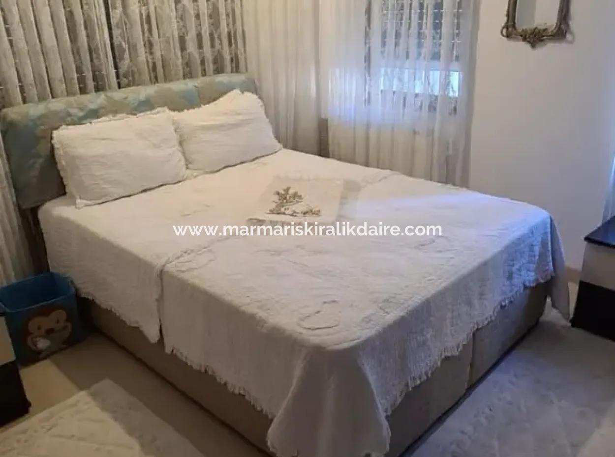 Marmaris Armutalan Mevkiinde Tam Müstakil Bahçeli Havuzlu Satılık Villa