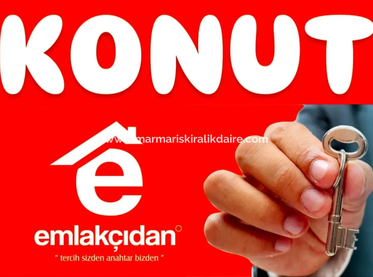 Marmaris İlçesi İçmeler Mahallesi Denize Yakın Müstakil Yüzme Havuzlu Yeni Bina 350M2 Arsa İçerisinde 3 Oda 1 Salon 3 Banyo 200M2  Ultra Lüks Satılık Villa