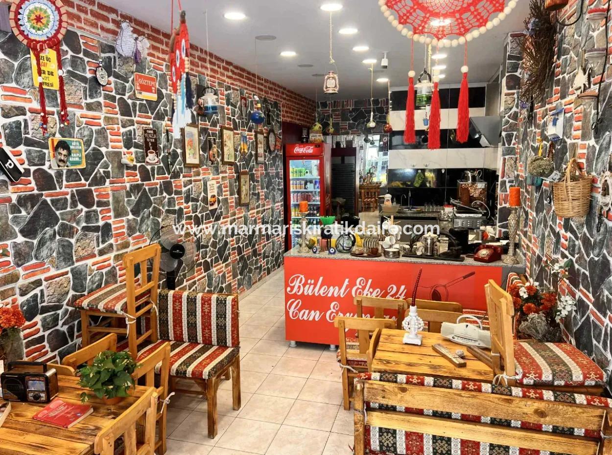 Marmaris Hareketli Merkezinde Eşsiz Konsepti İle Hazır Müşterisi Olan Satılık Dükkan