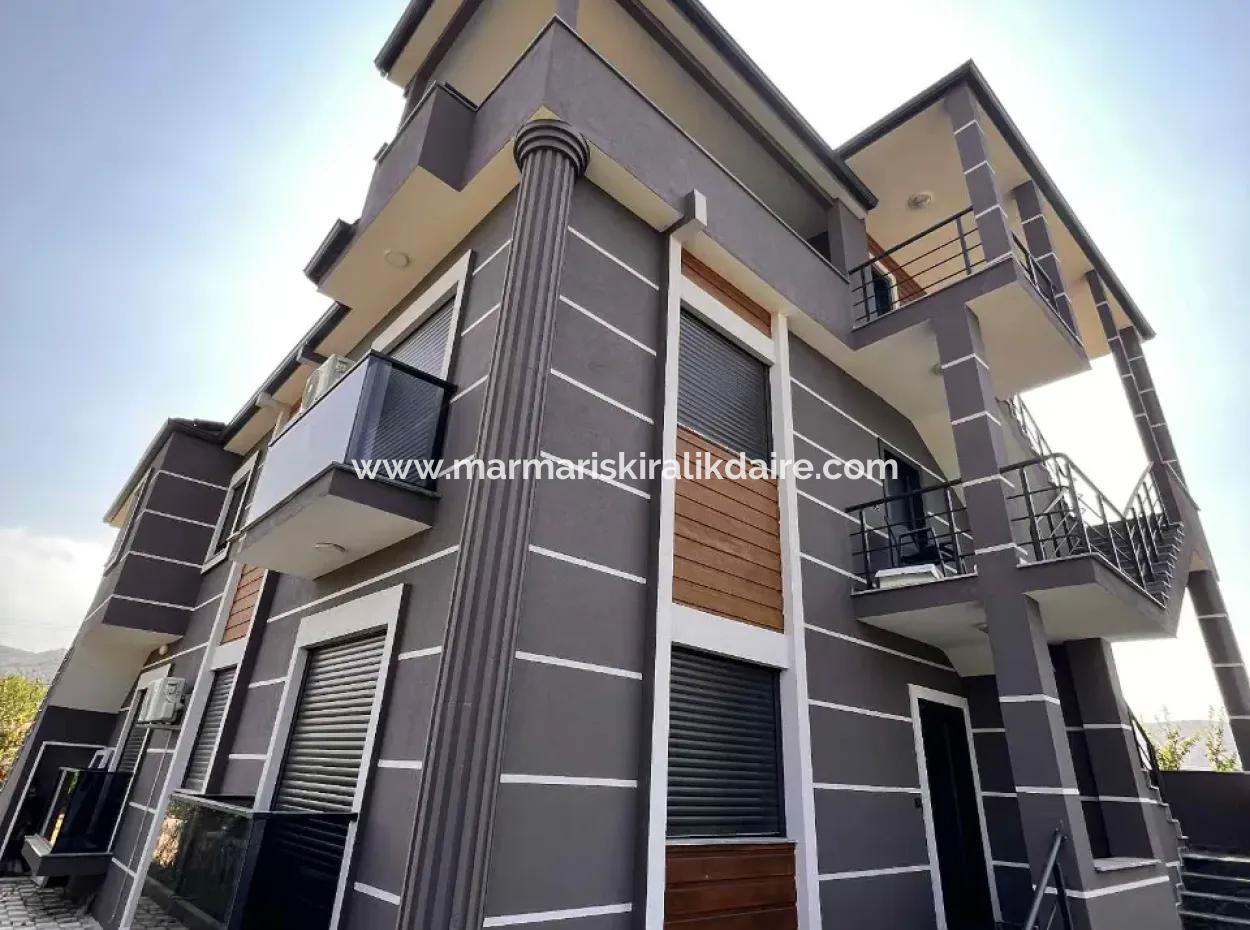 Harika Bir Portföy Marmaris'in Saklı Cennetinde Yatırım Fırsatı: 838M2 Arsa İçerisinde Lüks 5 Adet 2+1 110M2 Daireler Marmaris'e Sadece 15 Km Uzaklıkta,