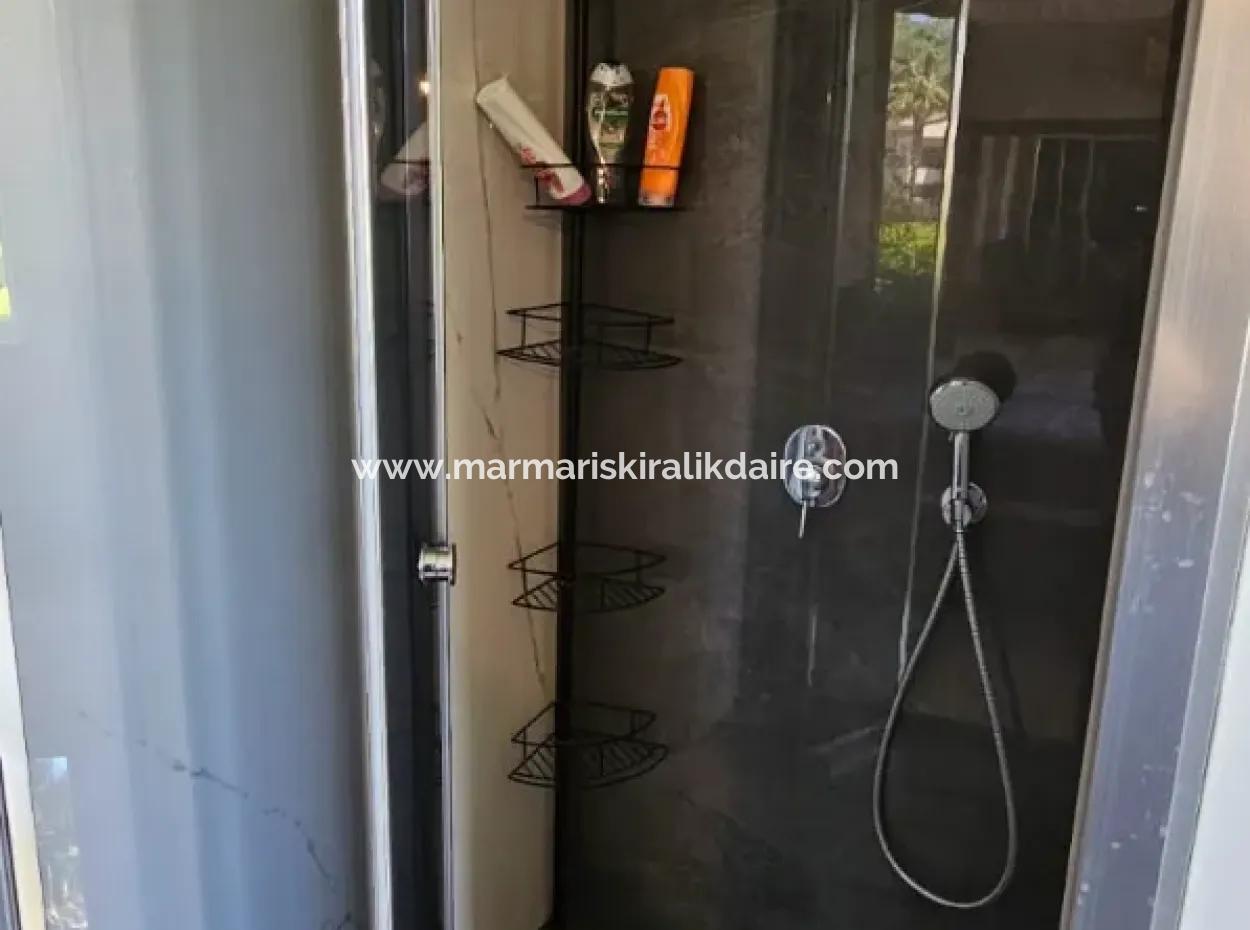 Camiavlu Mahallesi Havuzlu Güvenlikli Sitede 3+1 Satılık Ters Dubleks