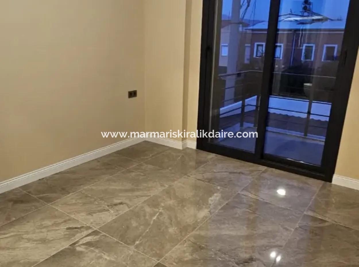 İçmeler Mahallesi 4+1 Tam Müstakil Sıfır Satılık Villa