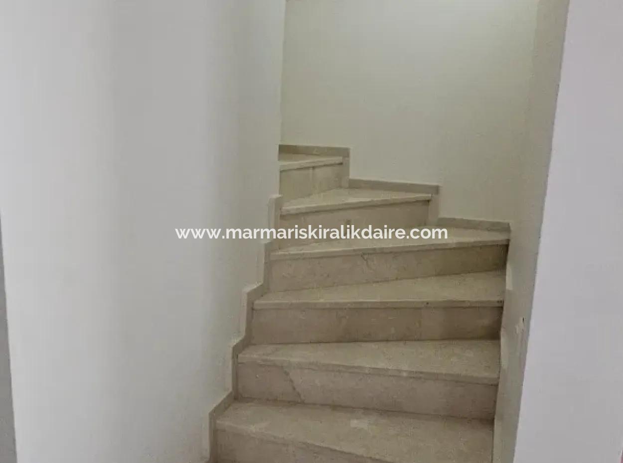 Beldibi Mahallesi 2+1 Ters Dubleks Eşyalı Kiralık Daire