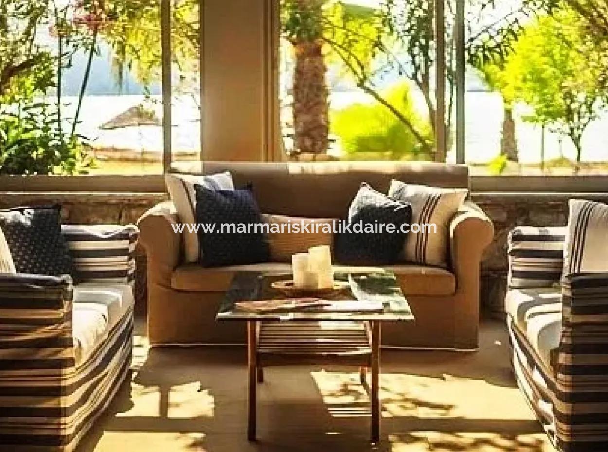 Marmaris,Den 20 Km Uzaklıkta Denize Sıfır Satılık Butik Otel 20 Oda