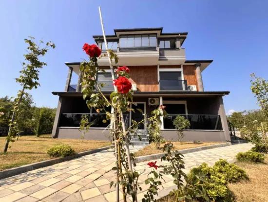 Harika Bir Portföy! Marmaris'in Eşsiz Doğası Ve Merkeze Yakın Konumu,.Komple Kiralık Kurumsala Uygun 5 Adet 2+1 Full Eşyalı Daire Mevcut Bina