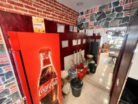 Marmaris Hareketli Merkezinde Eşsiz Konsepti İle Hazır Müşterisi Olan Satılık Dükkan