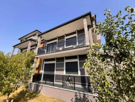 Harika Bir Portföy! Marmaris'in Eşsiz Doğası Ve Merkeze Yakın Konumu,.Komple Kiralık Kurumsala Uygun 5 Adet 2+1 Full Eşyalı Daire Mevcut Bina