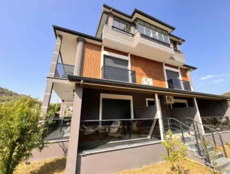 Harika Bir Portföy! Marmaris'in Eşsiz Doğası Ve Merkeze Yakın Konumu,.Komple Kiralık Kurumsala Uygun 5 Adet 2+1 Full Eşyalı Daire Mevcut Bina