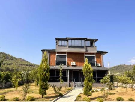 Harika Bir Portföy! Marmaris'in Eşsiz Doğası Ve Merkeze Yakın Konumu,.Komple Kiralık Kurumsala Uygun 5 Adet 2+1 Full Eşyalı Daire Mevcut Bina